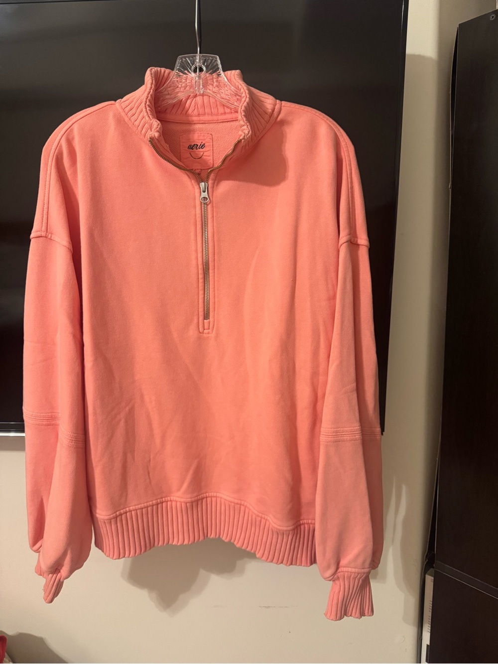 aerie Men’s Coral Zip-Front Pullover Sweater
